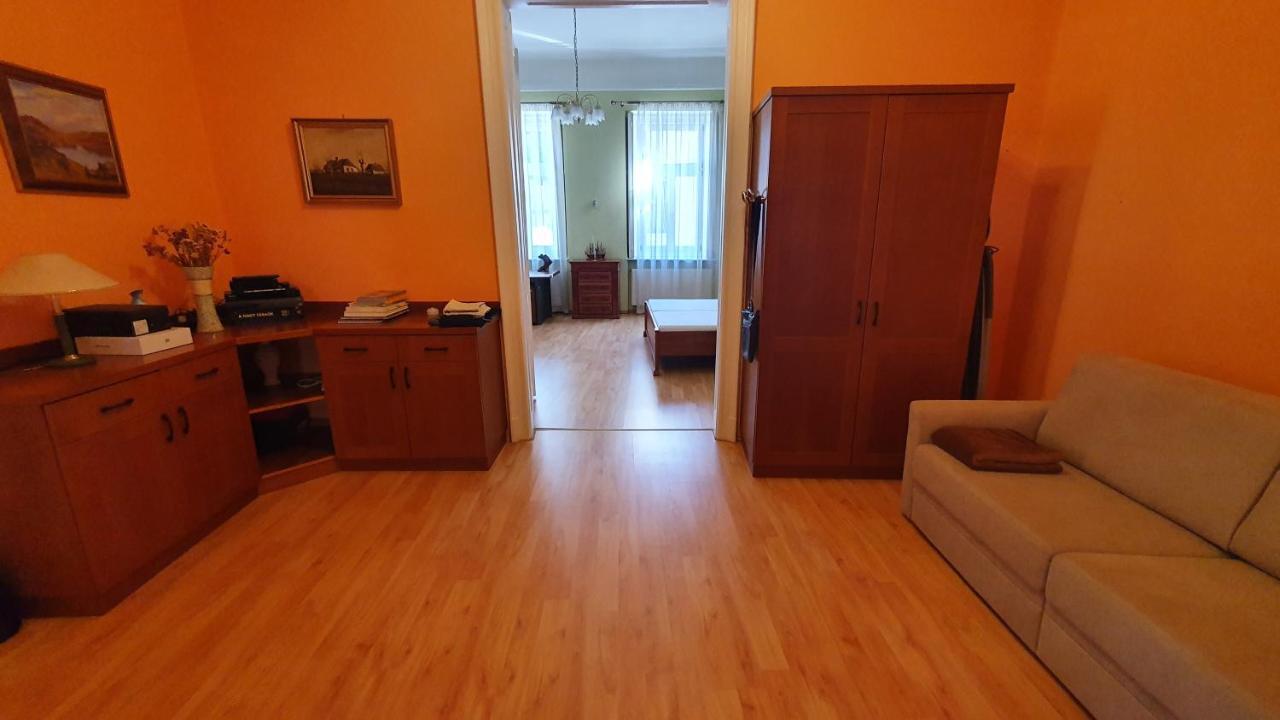 Casa Tajola Lejlighed Kecskemét Eksteriør billede